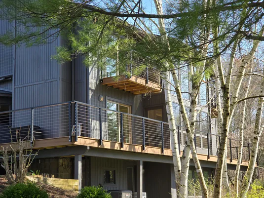 Kabelrails spannen voor veiligheid en naleving