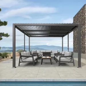 Rammelen pergola's met lamellen in de wind?